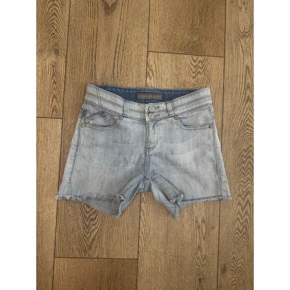 Rock & Republic Bonnaroo Light Wash Denim Shorts Size 2 - Picture 2 of 5